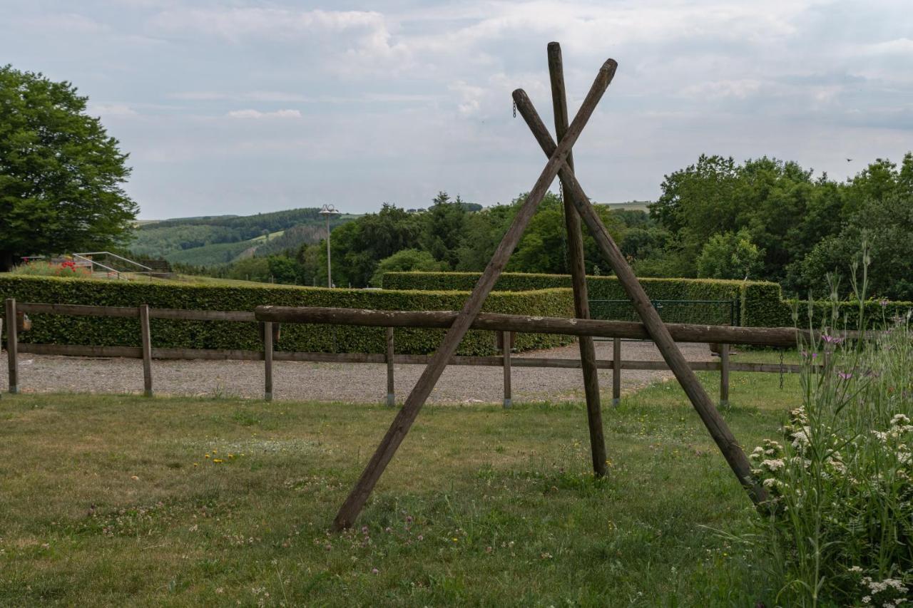 Chanteloup, Maison D'Hotes - Halleux Halleux  Zewnętrze zdjęcie
